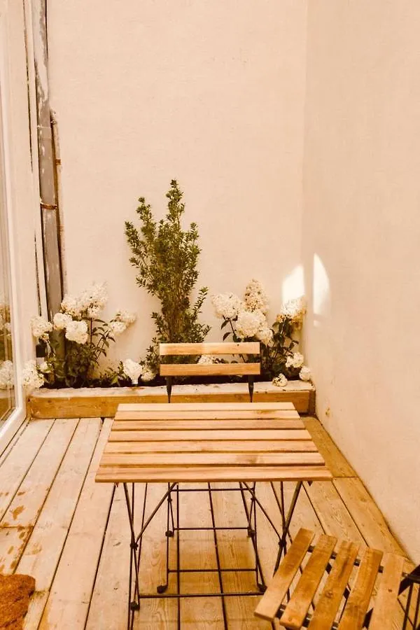 12 Aparthotel Marseille France